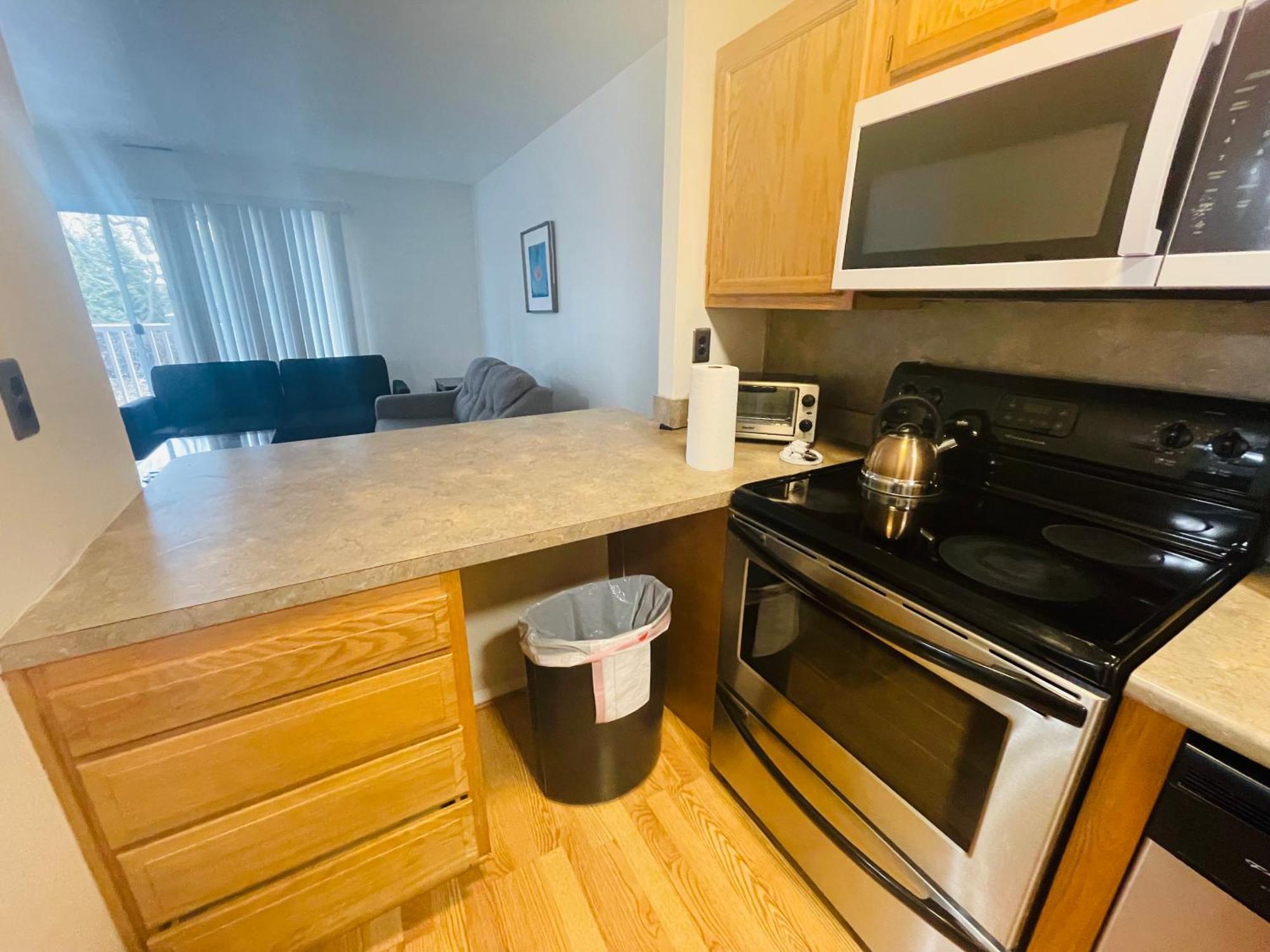 Large, Clean, Comfortable, 1Br Near Einstein Hos Elkins Park Ngoại thất bức ảnh
